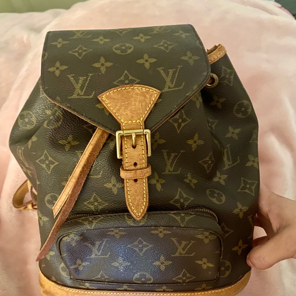 Reserved: LOUIS VUITTON Authentic Brown Monogram Montsouris Mm Backpack